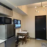 Modern & New, Work Desk, Fast Internet, Balcony